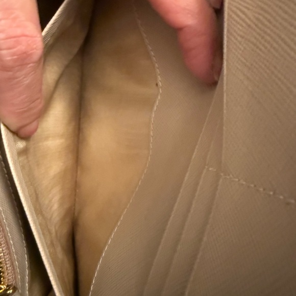 Lightly used. Light pink Saffiano wallet. Authentic. Beautiful. - Picture 7 of 15